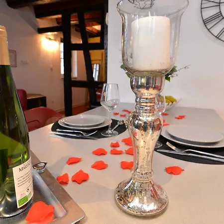 L'elegant De La Petite Venise