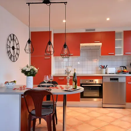 L'elegant De La Petite Venise