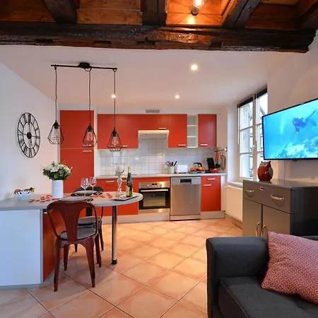 L'elegant De La Petite Venise Apartamento *